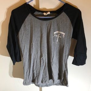 LA quarter sleeve baseball t